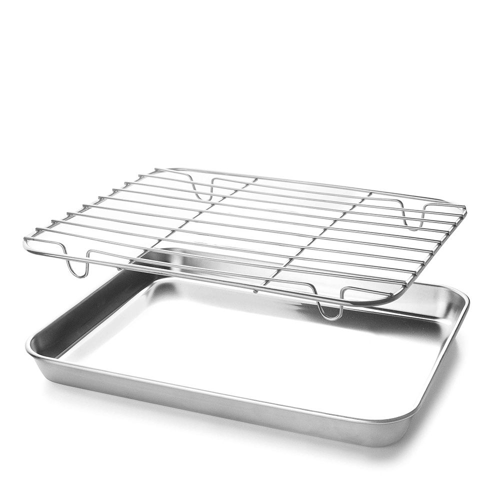 Tray with removable rack